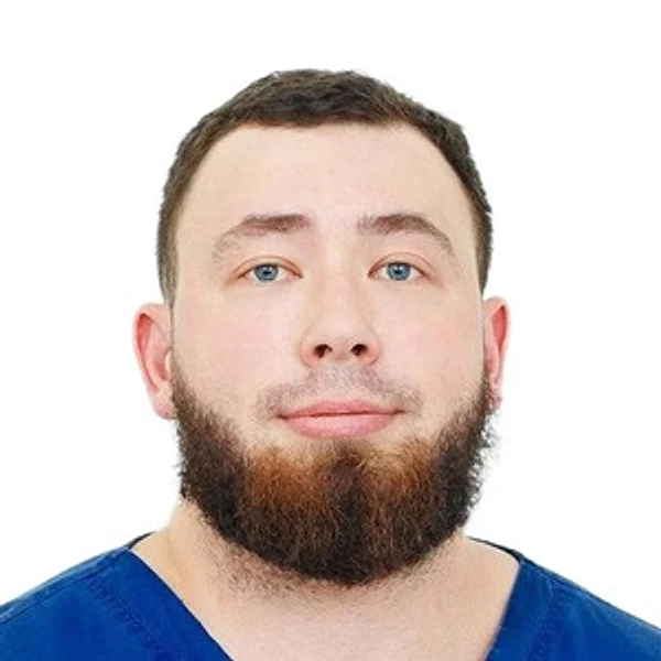 Медведев Дмитрий Сергеевич — Стоматолог-хирург, Тюмень