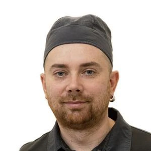 Чернявский Артем Иванович — Стоматолог-ортопед, Стоматолог-имплантолог, Стоматолог-хирург, Санкт-Петербург