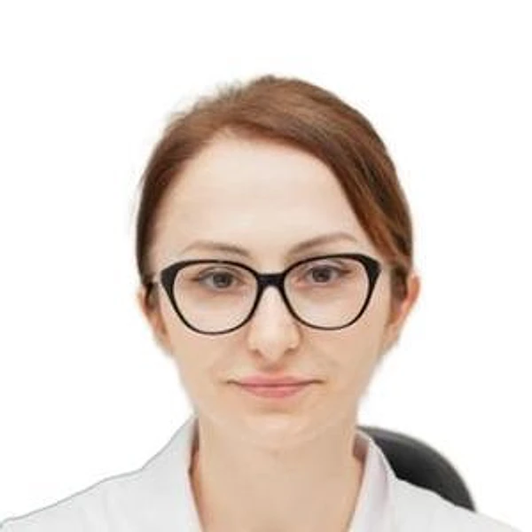 Биарсланова Лиана Биарслановна — Акушер, Гинеколог, Махачкала