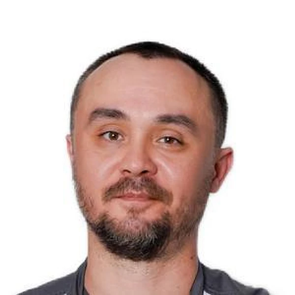 Жуманкулов Арман Маженович — Челюстно-лицевой хирург, Санкт-Петербург