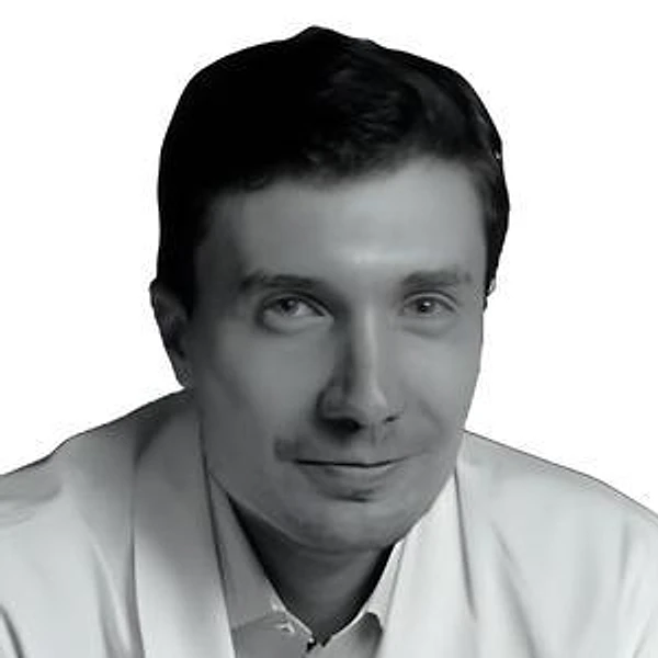 Бурдин Максим Вадимович — Пластический хирург, Новокузнецк