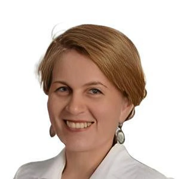 Петрова Лариса Николаевна — Химиотерапевт, Онколог, Санкт-Петербург