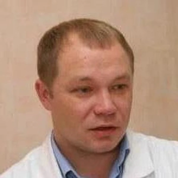 Добролюбов Максим Юрьевич — Эндокринолог, Оренбург
