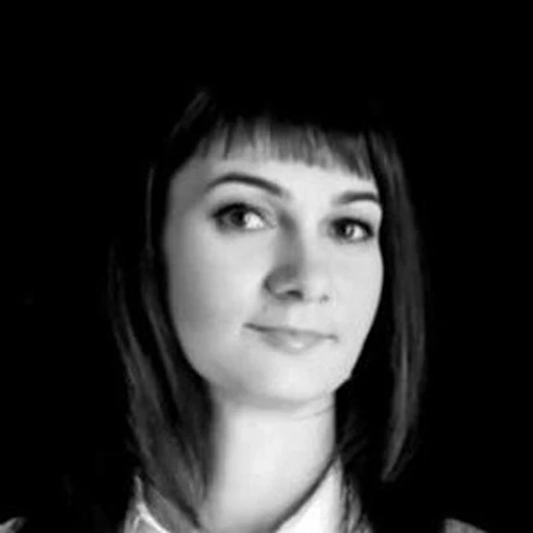 Колесникова Юлия Юрьевна — Стоматолог, Пародонтолог, Стоматолог-гигиенист, Стоматолог-эндодонтист, Оренбург