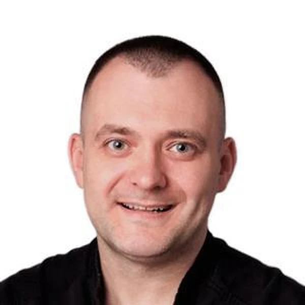 Кравченко Ярослав Сергеевич — Стоматолог-хирург, Челюстно-лицевой хирург, Кемерово