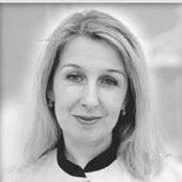 Миронова Елена Вячеславовна — Стоматолог, Стоматолог-имплантолог, Стоматолог-хирург, Рязань