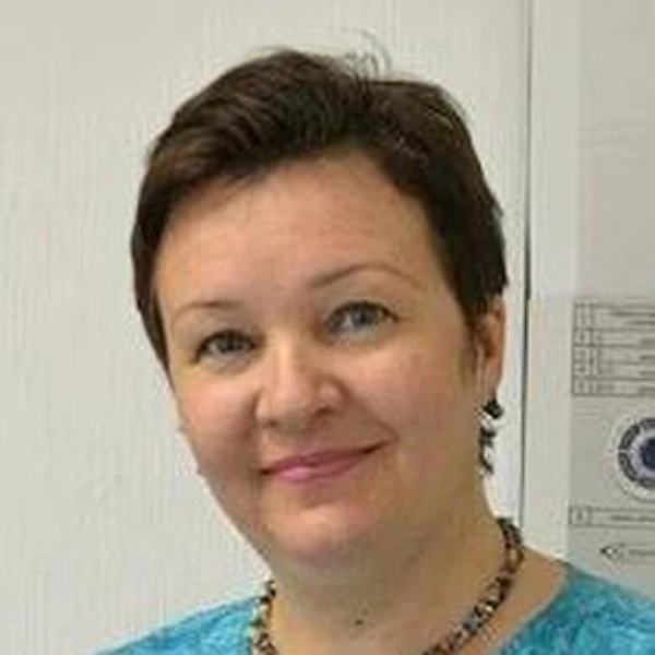 Петросян Оксана Викторовна — Стоматолог, Рязань