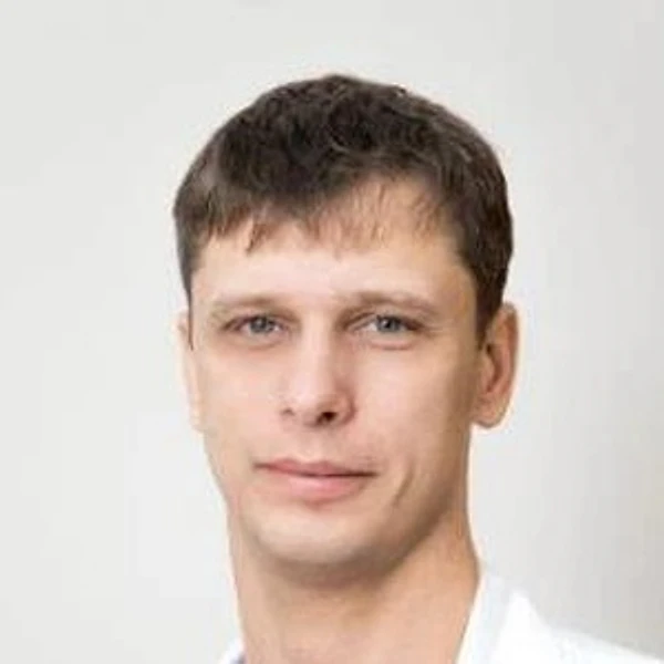Лозовский Максим Сергеевич — Уролог, Томск
