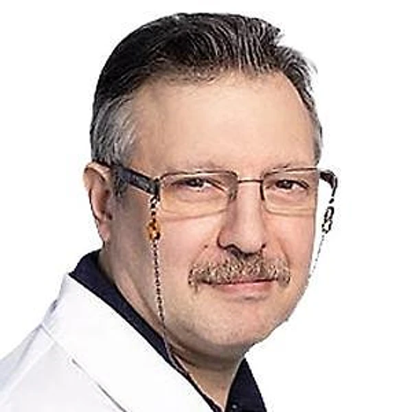 Желамбеков Иван Владимирович — Невролог, Алголог, Вертебролог, Гирудотерапевт, Кинезиолог, Москва