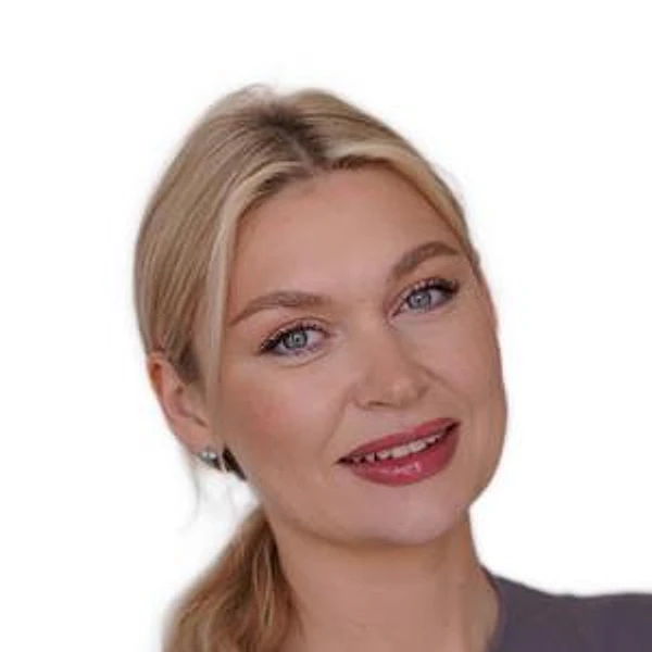 Сурикова Анастасия Александровна — Стоматолог-ортодонт, Томск