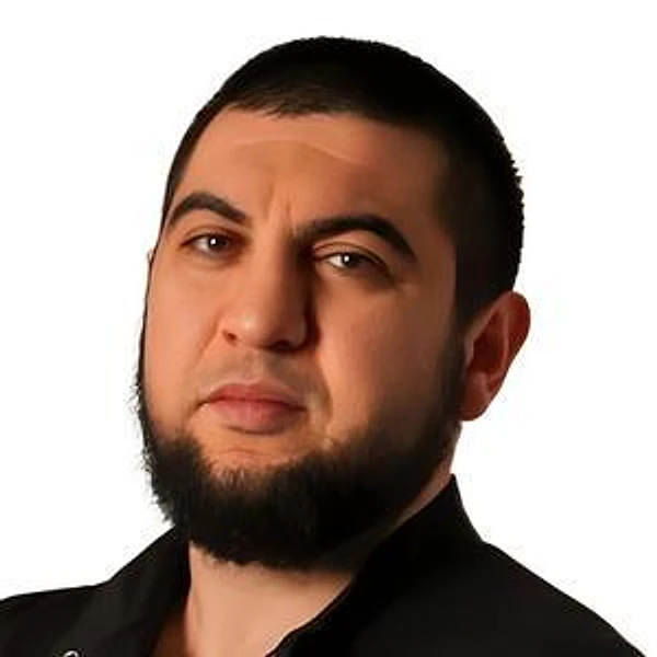 Имамурзаев Арслан Зиявдинович — Стоматолог-хирург, Детский стоматолог, Астрахань