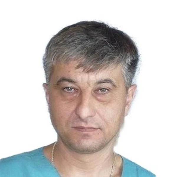 Демальдинов Дамир Абдулович — Торакальный хирург, Астрахань