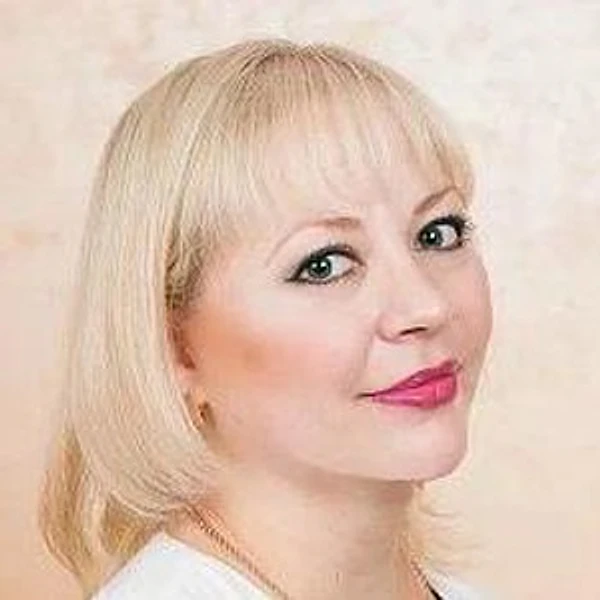 Бычкова Елена Владимировна — Гастроэнтеролог, Пенза