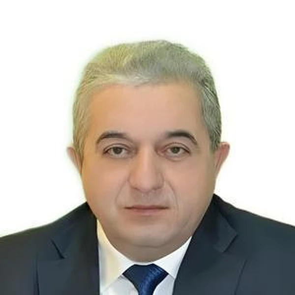 Ордян Артем Георгиевич — Стоматолог, Москва