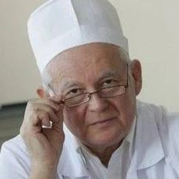 Казаков Юрий Иванович — Сосудистый хирург (ангиохирург), Тверь