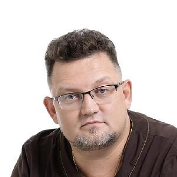 Страхов Максим Александрович — Флеболог, Сосудистый хирург (ангиохирург), Врач УЗИ, Тверь