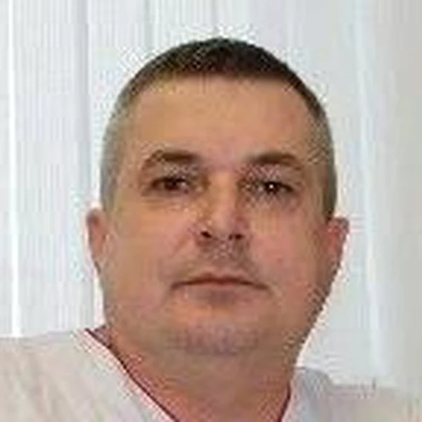 Голованов Андрей Евгеньевич — Стоматолог, Киров