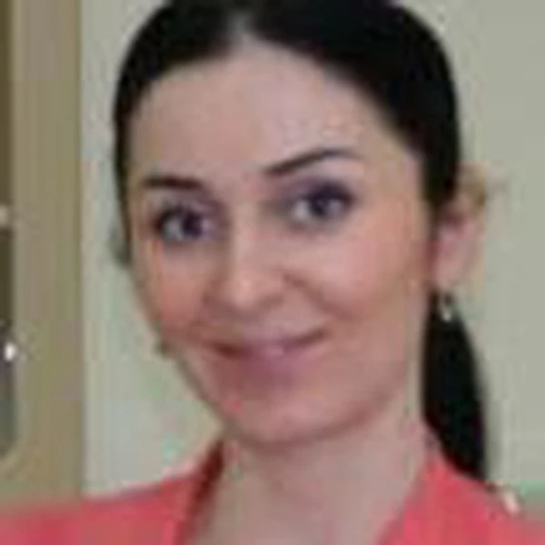Геворкян Варсеника Меружановна — Стоматолог, Калининград
