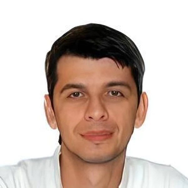 Палуха Виталий Валерьевич — Дерматовенеролог, Москва