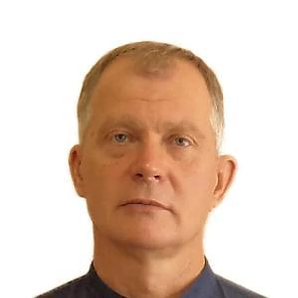 Арсень Эдуард Владимирович — Нейрохирург, Курск