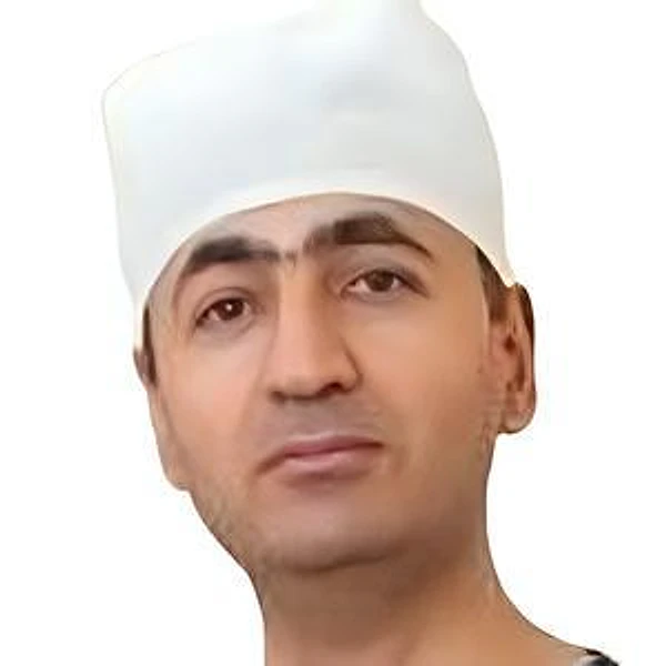 Степанян Манук Акопович — Стоматолог-хирург, Москва