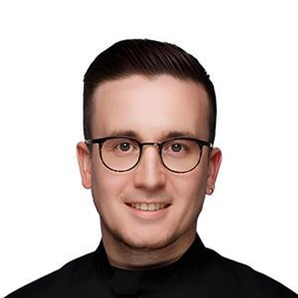 Кадиков Рем Владимирович — Стоматолог-ортопед, Москва