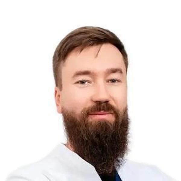 Косарев Ярослав Михайлович — ЛОР-хирург, Владивосток