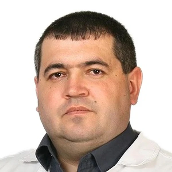 Петров Денис Александрович — Онколог, Новороссийск