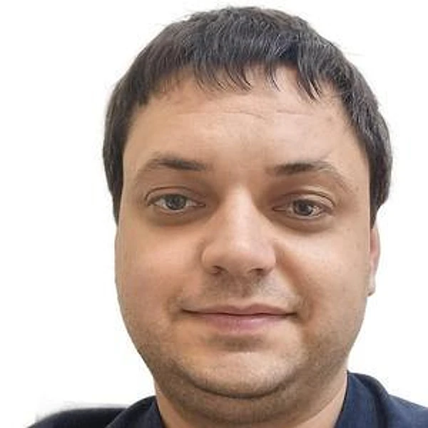 Яблочнюк Роман Александрович — Хирург, Белореченск