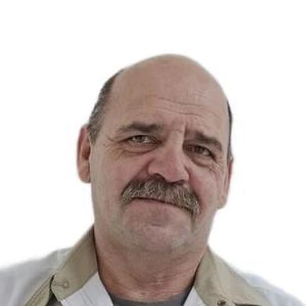 Плющ Юрий Александрович — Терапевт, Анапа