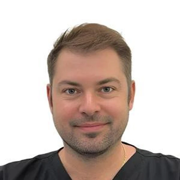 Макаров Леонид Александрович — Пародонтолог, Стоматолог-имплантолог, Стоматолог-хирург, Ивантеевка