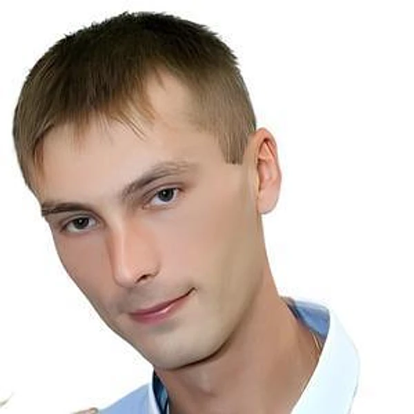 Розонов Игорь Владимирович — Стоматолог-хирург, Электросталь