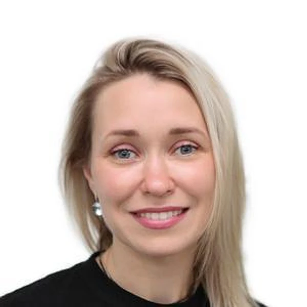 Денисова Инна Сергеевна — Стоматолог, Стоматолог-ортодонт, Коломна
