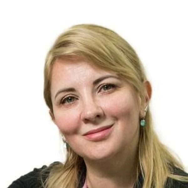 Титова Оксана Васильевна — Стоматолог-ортодонт, Клин