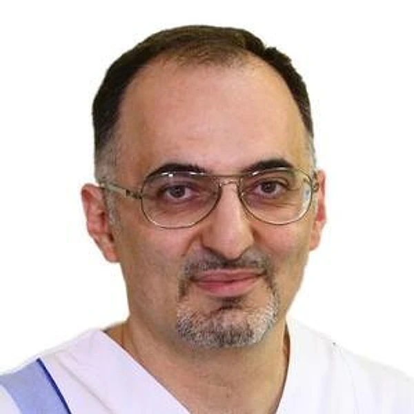 Геворгян Григорий Степанович — Стоматолог-хирург, Ивантеевка