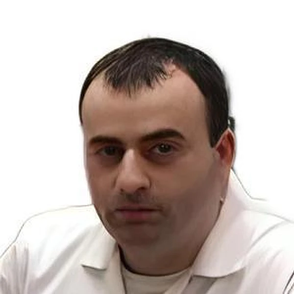 Букиа Зураб Сергеевич — Стоматолог-ортопед, Клин