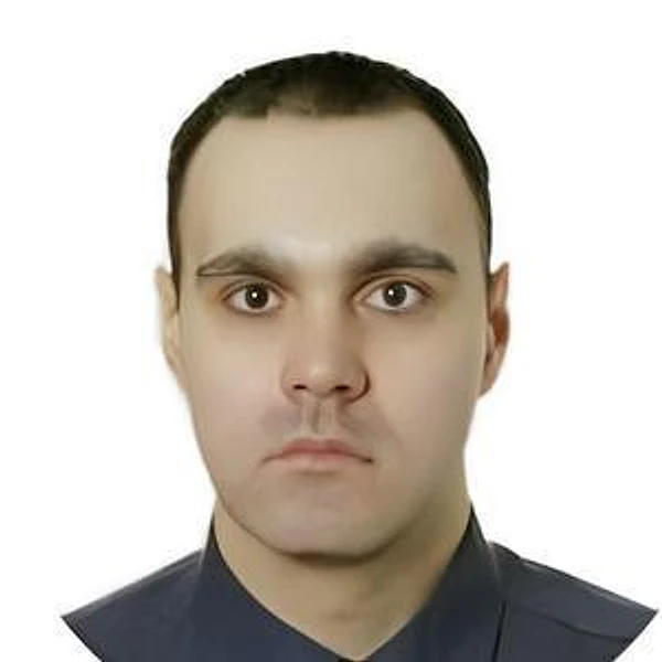 Бутурлин Виталий Валентинович — Стоматолог, Клин