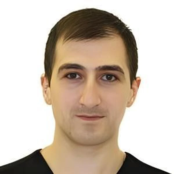 Худавердян Артур Врежович — Стоматолог-хирург, Стоматолог-имплантолог, Стоматолог-ортопед, Электросталь