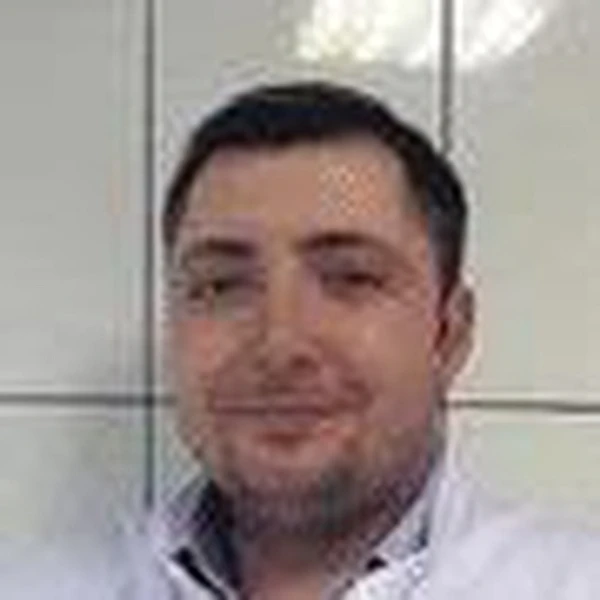 Зенков Максим Анатольевич — Стоматолог-хирург, Луховицы