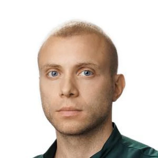 Калашников Антон Алексеевич — Стоматолог-хирург, Стоматолог-имплантолог, Владивосток