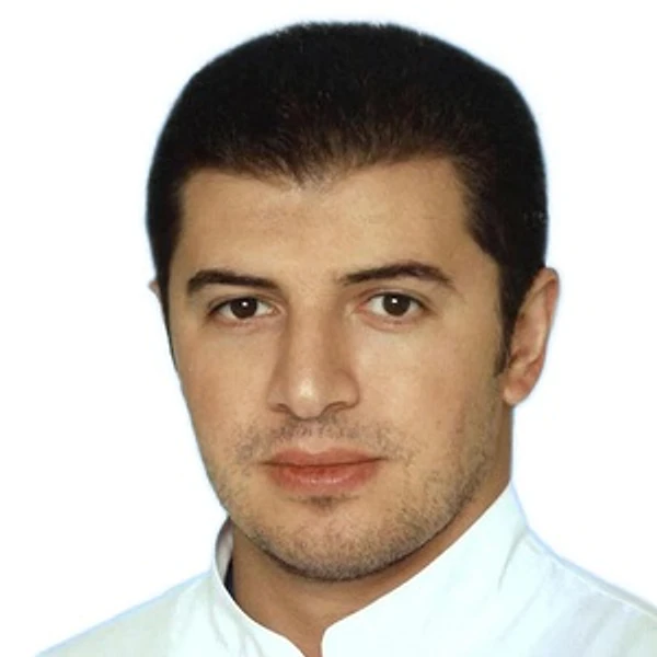 Усубов Эмин Логманович — Офтальмолог-хирург, Офтальмолог (окулист), Ростов-на-Дону