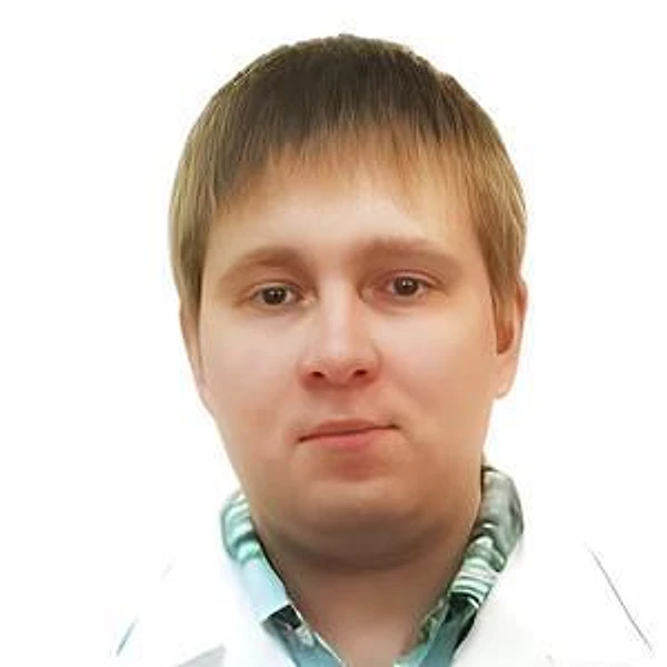 Зеленцов Роман Николаевич — Детский офтальмолог, Архангельск