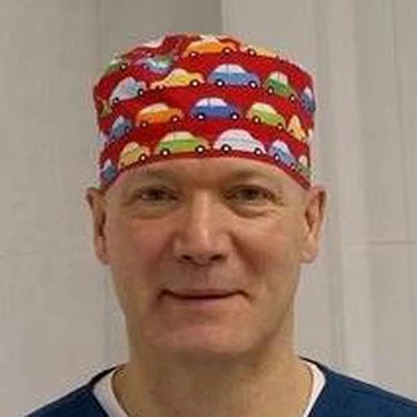 Ушаков Владислав Вильгельмович — Стоматолог-хирург, Стоматолог-имплантолог, Архангельск