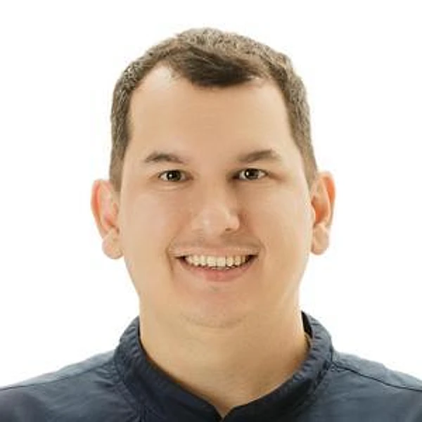 Бондарев Роман Сергеевич — Стоматолог-хирург, Чебоксары