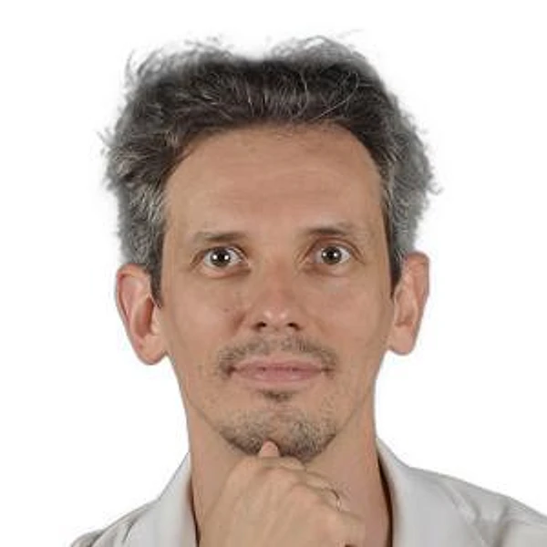 Виноградов Дмитрий Сергеевич — Стоматолог-ортопед, Стоматолог-имплантолог, Стоматолог-хирург, Санкт-Петербург
