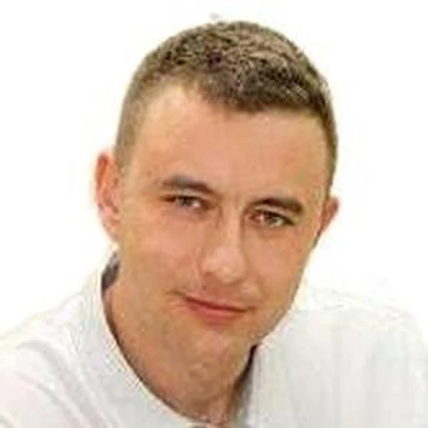 Кузнеченков Денис Михайлович — Стоматолог-ортопед, Чебоксары