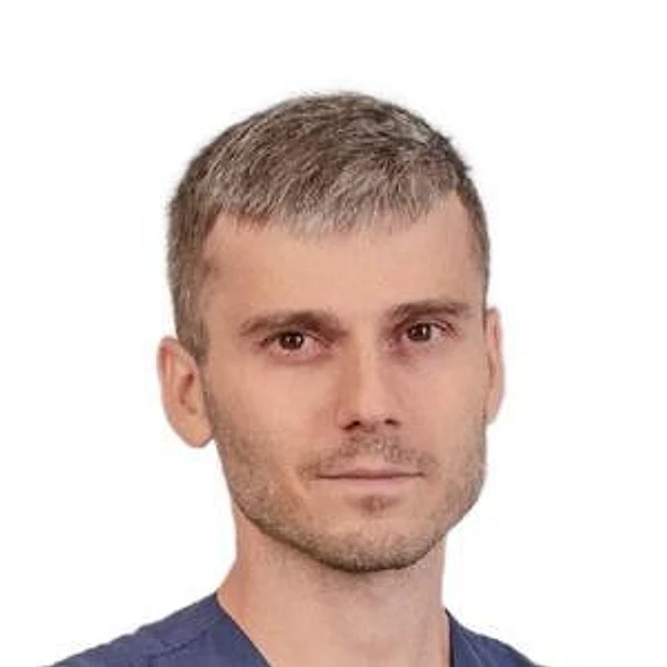 Рабаданов Дмитрий Гаджикурбанович — Детский нейрохирург, Москва