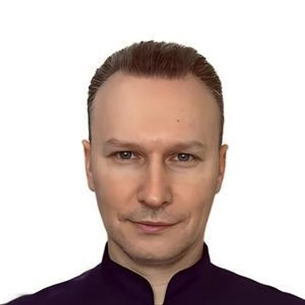 Исаков Роман Юрьевич — Анестезиолог-реаниматолог, Сургут