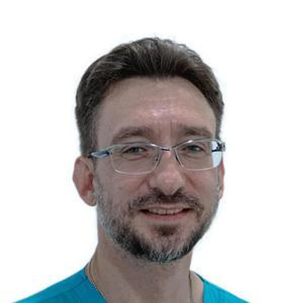 Манойло Марк Николаевич — Челюстно-лицевой хирург, Детский челюстно-лицевой хирург, Пластический хирург, Стоматолог-хирург, Сургут