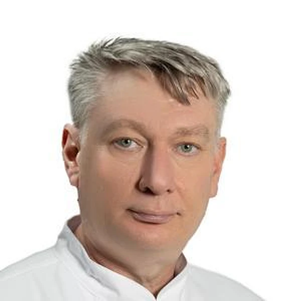 Ильиных Александр Сергеевич — Нейрохирург, Москва